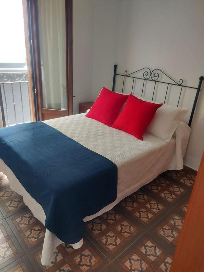 1 Dormitorio. Jesus Gran Poder 4. Plaza De La Gavidia Apartment